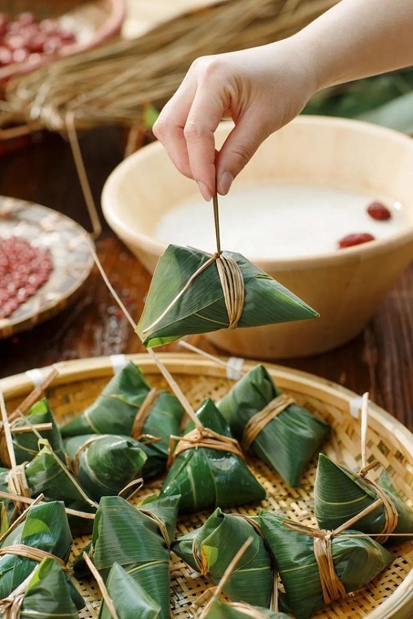 今天，農(nóng)歷五月初五 端午節(jié)到了